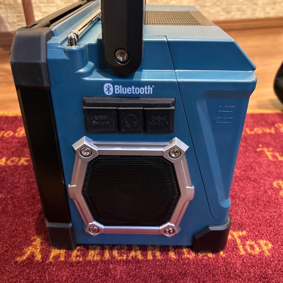 おまけ付き！マキタ充電式ラジオ付テレビ TV100+ツールバッグ　中古美品