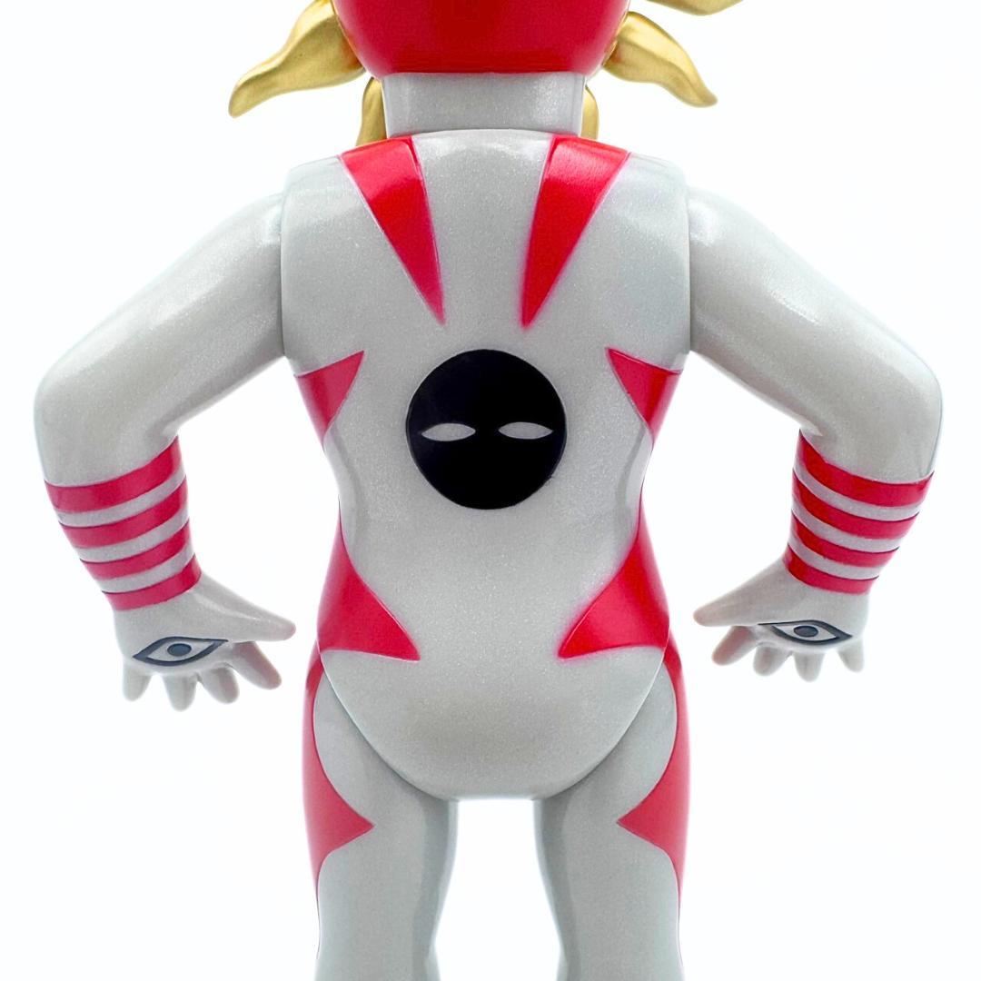 奇譚クラブ 奇獣大行進シリーズ タローマン ソフビ フィギュア