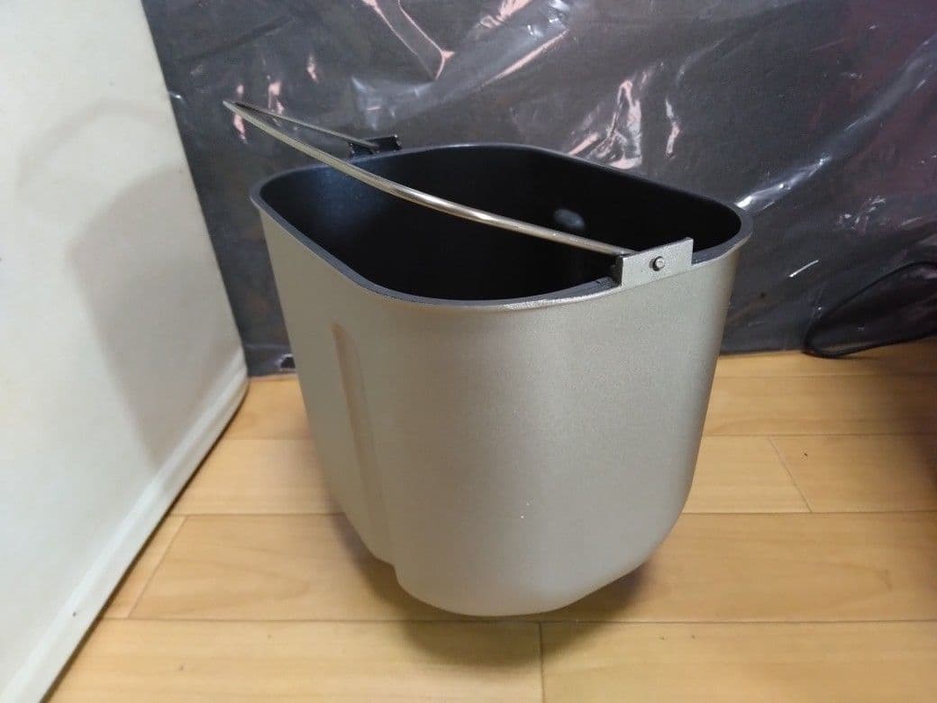 パナソニック SD-BMT2000 ホームベーカリー 2022年製