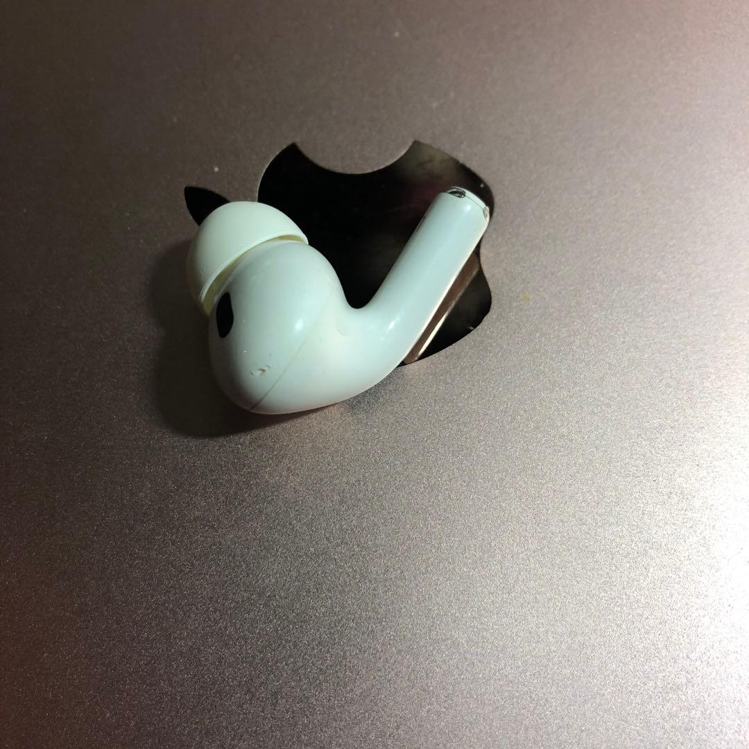Apple AirPods Pro 第2世代　lightning左耳　左側