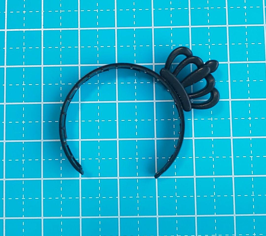 HM　カチューシャ　ドール用　ブラック　クラウンモチーフ　黒　王冠