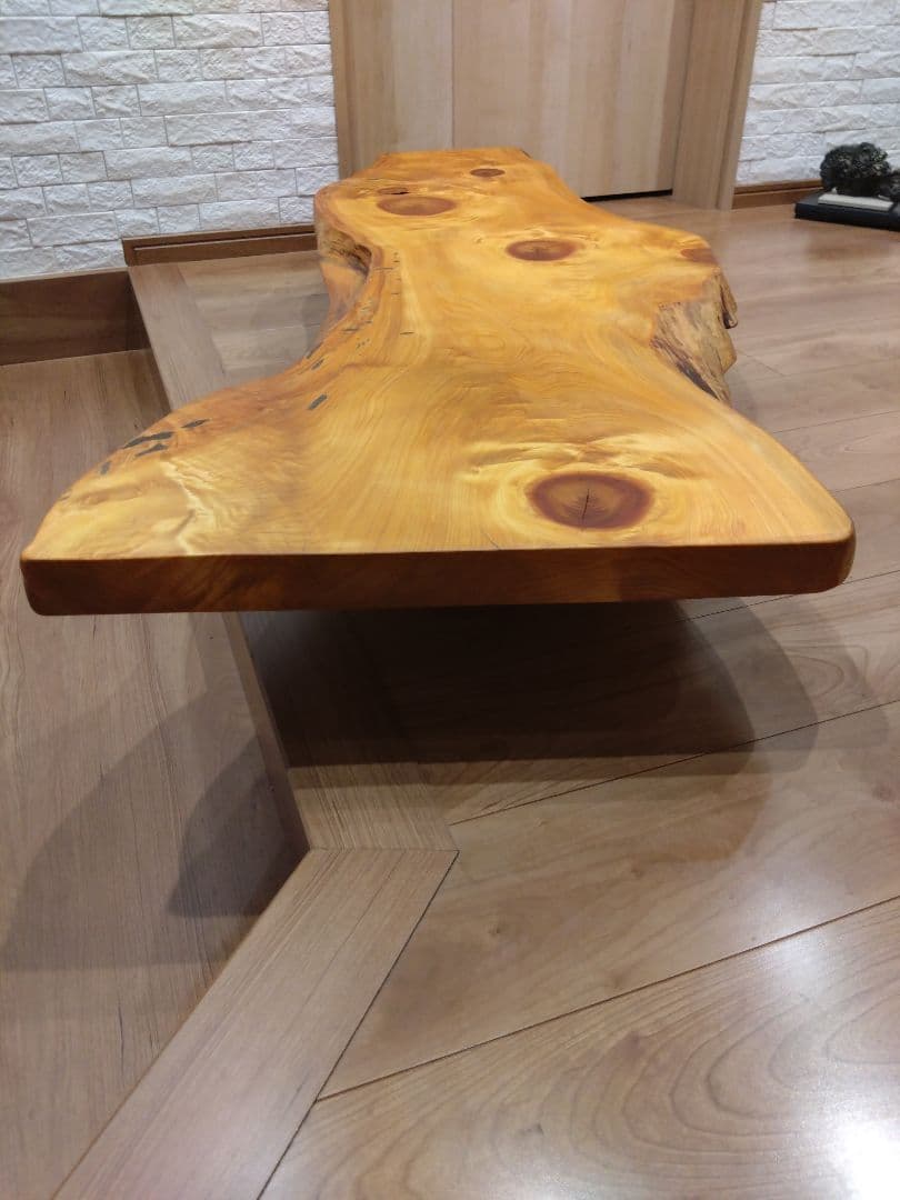 檜の耳付きテーブル・ベンチ・看板用板　値下げ❕檜の杢目が綺麗❕