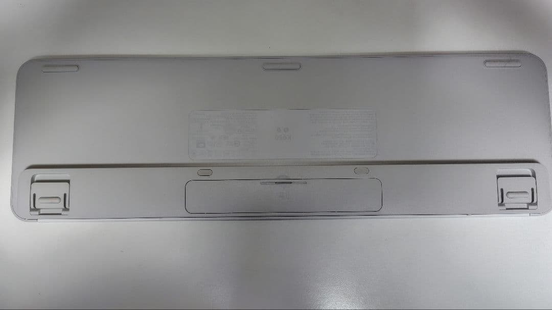 ロジクール SIGNATURE SLIM ワイヤレス キーボード K950OW