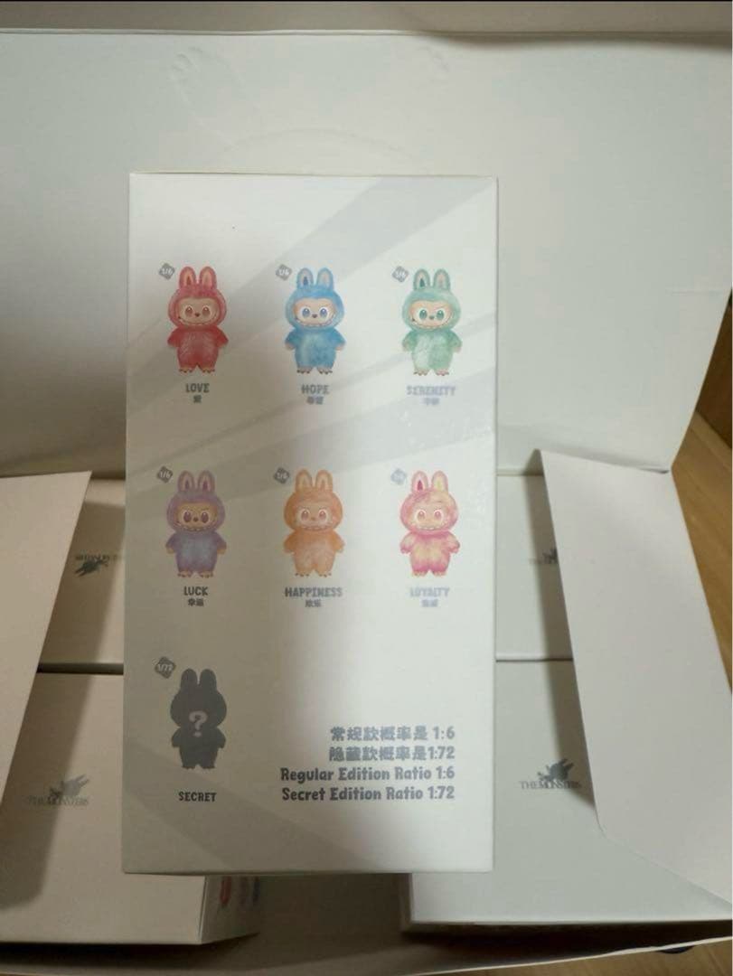 【正規品・未開封】Labubu Big into Energy 50箱