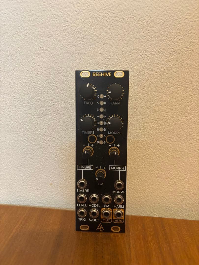 鍵盤楽器 After Later Audio Beehive (u Plaits)