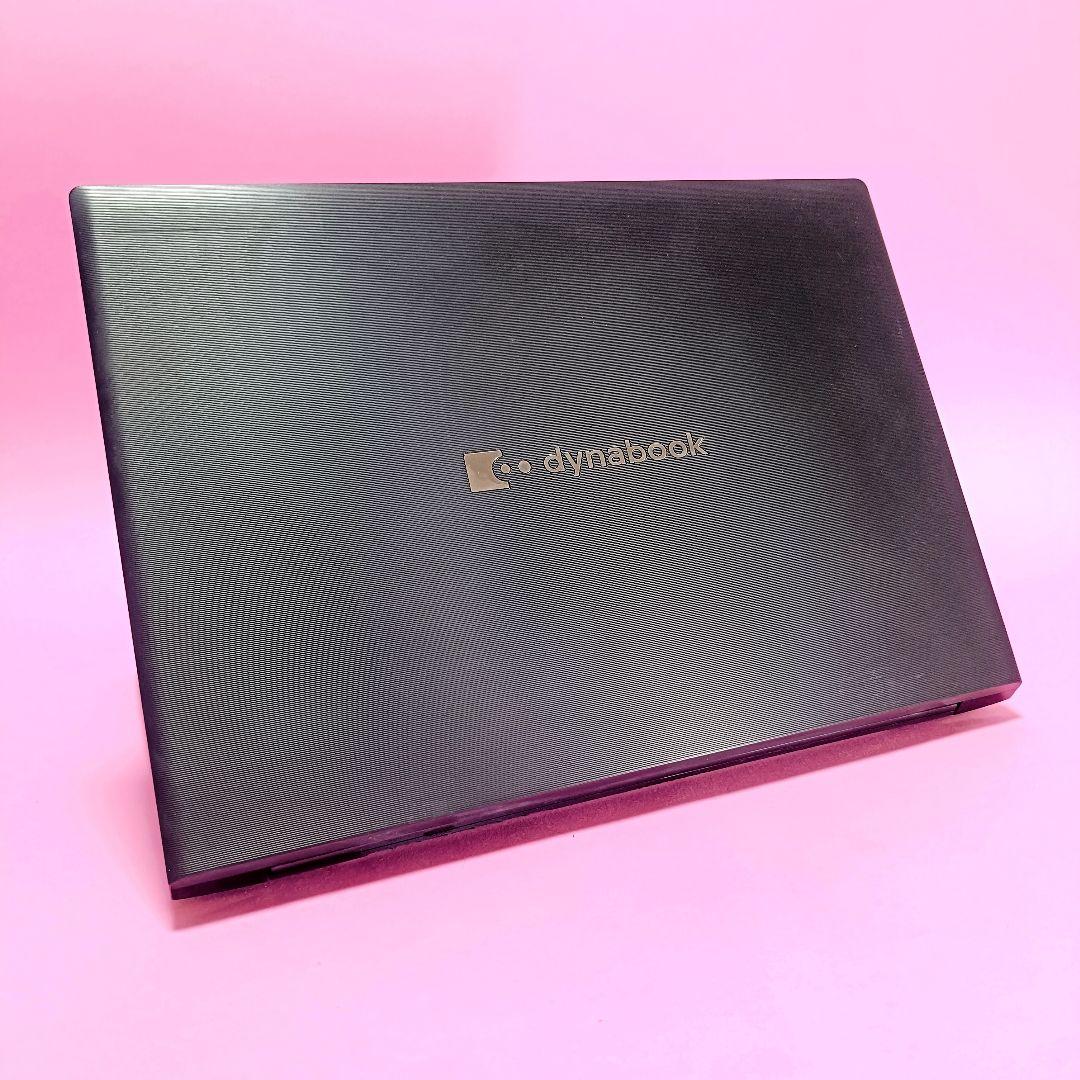 【お買い得‼️】第8世代✨i5✨8GB✨SSD256✨カメラ付き黒ノートパソコン