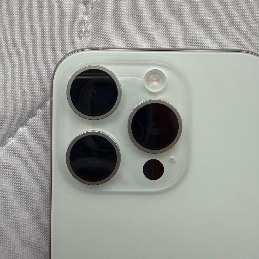 スマートフォン本体 Apple iPhone 15 pro 128GB