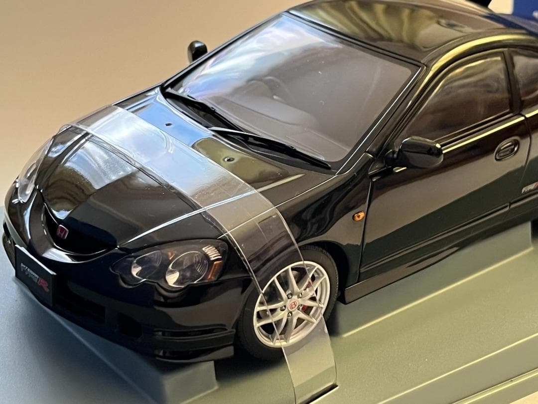 オートアート 1/18 HONDA INTEGRA TYPE R 73242 黒