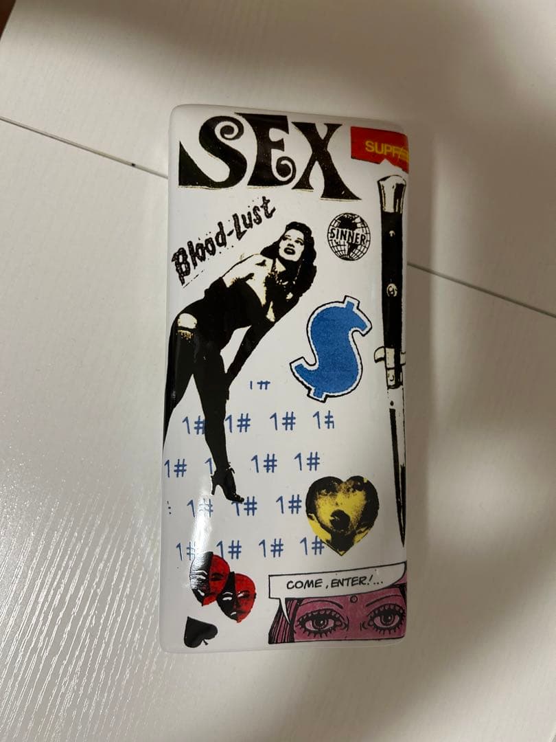 シュプリーム　小物入れ