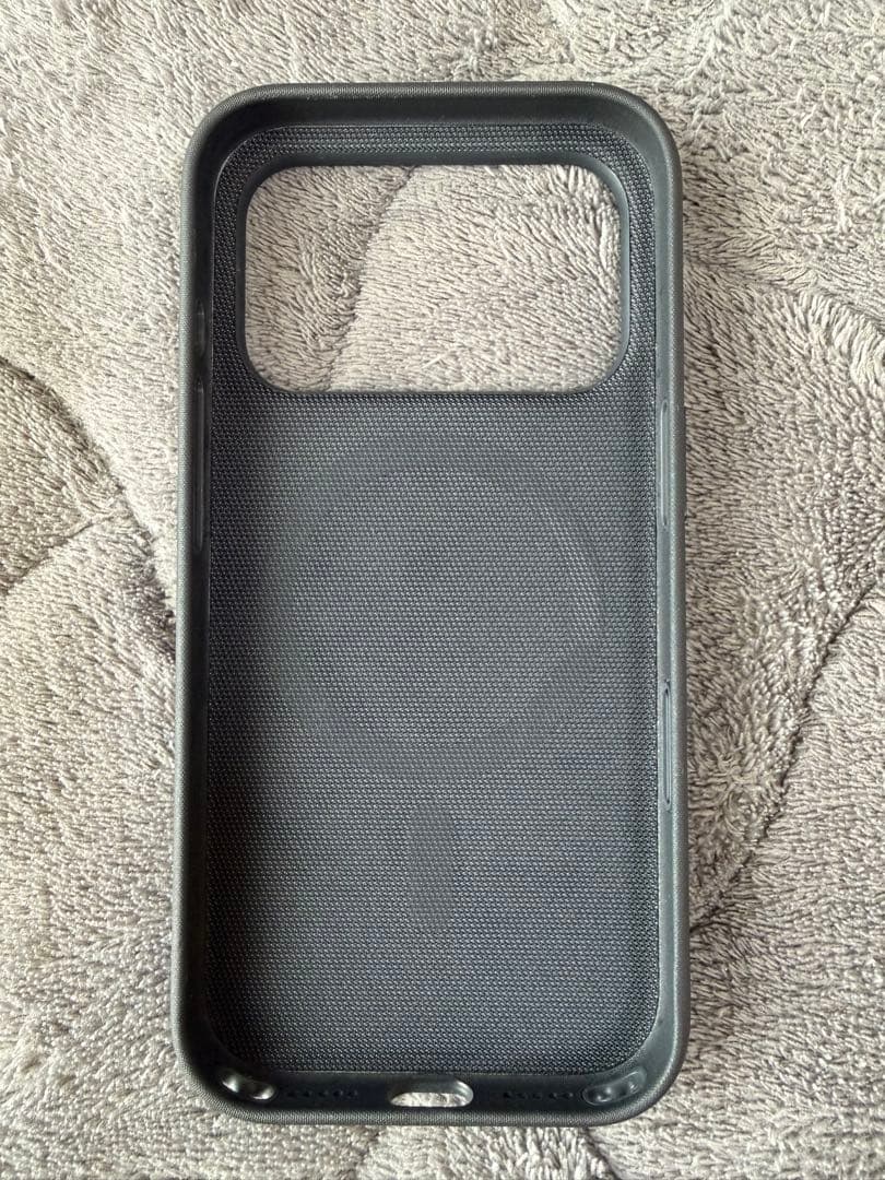 【純正】美品iPhone 17 Pro Tech Woven Case