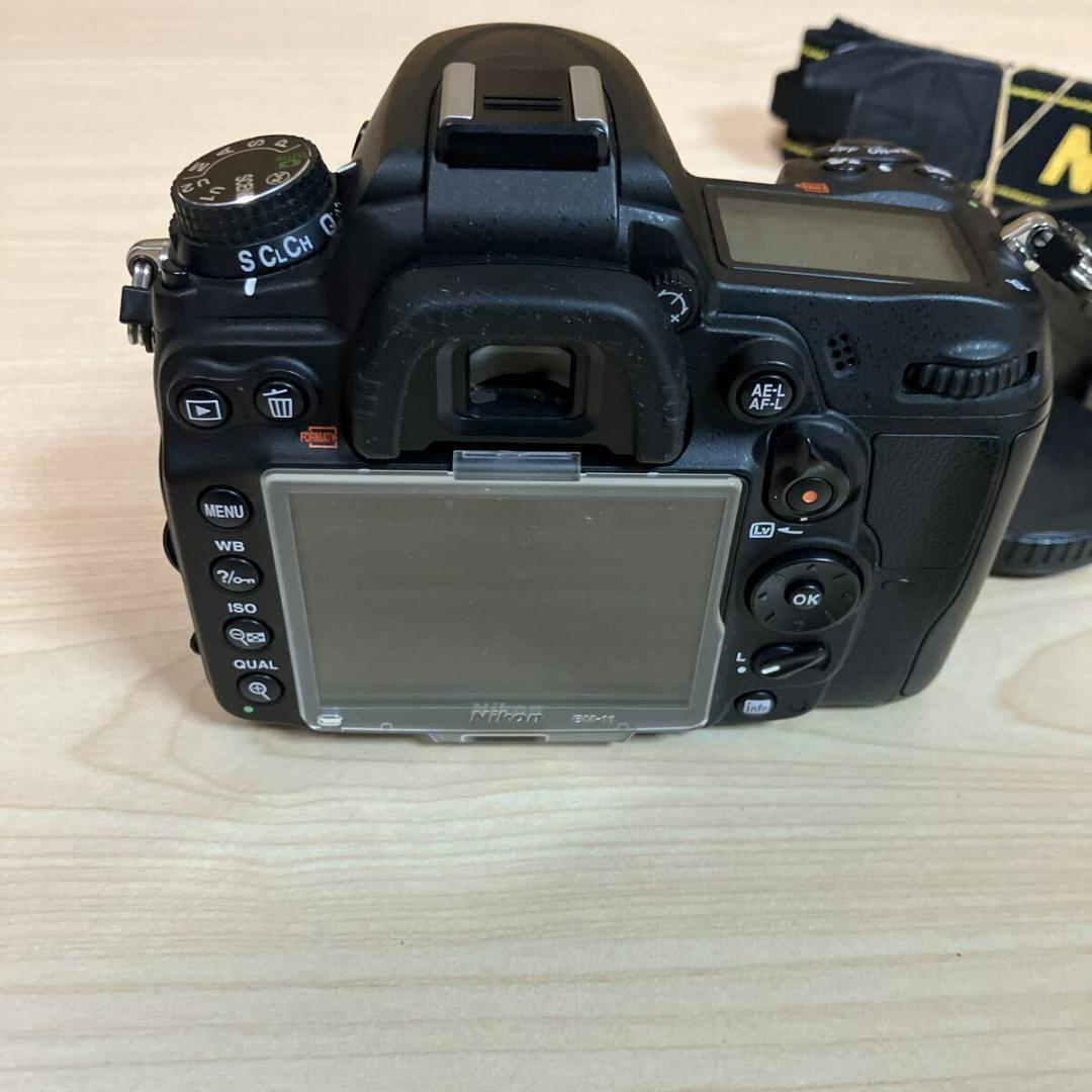 Nikon D7000 (シャッターカウント1908)　デジタルカメラ　美品