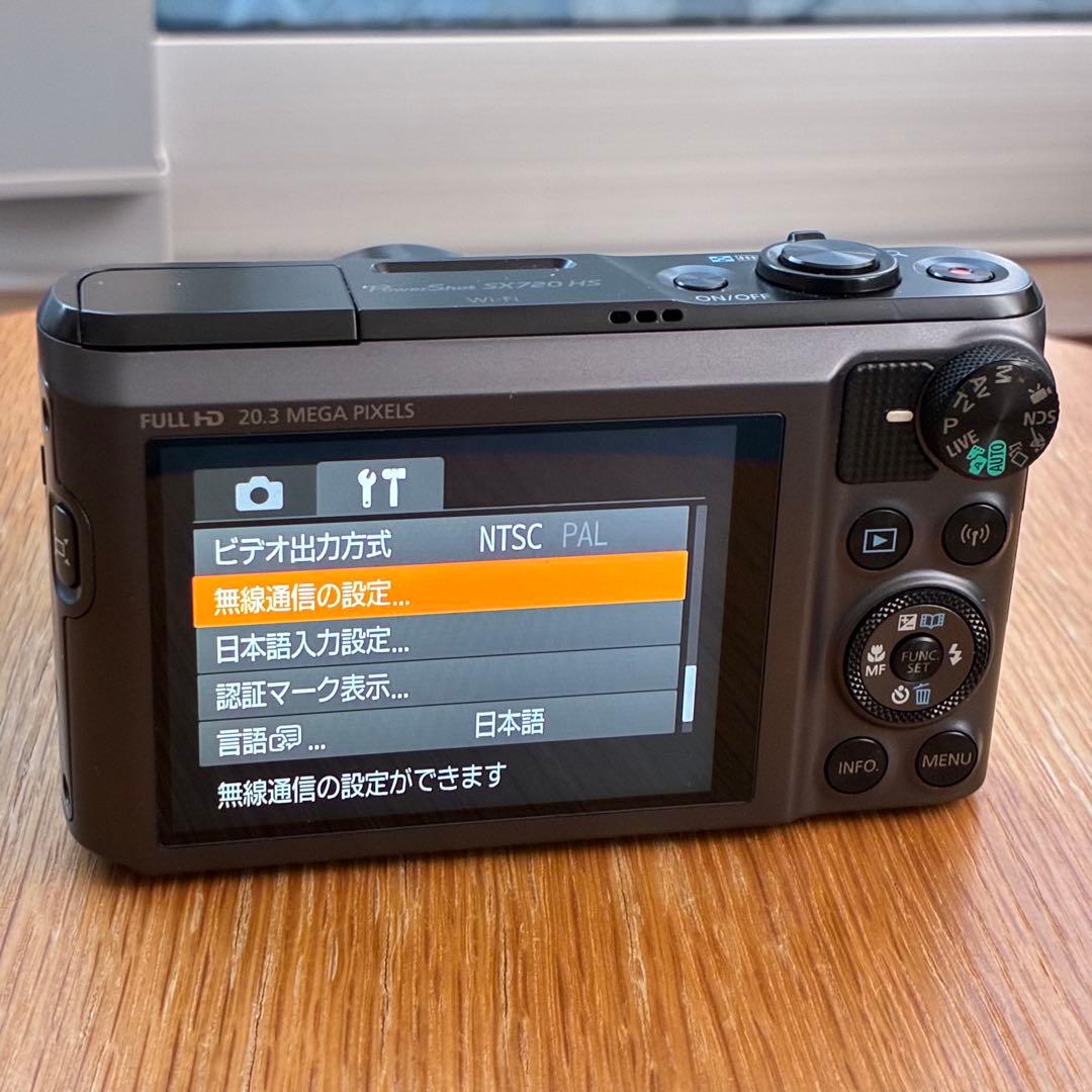 【ブラック】PowerShot SX720 HS