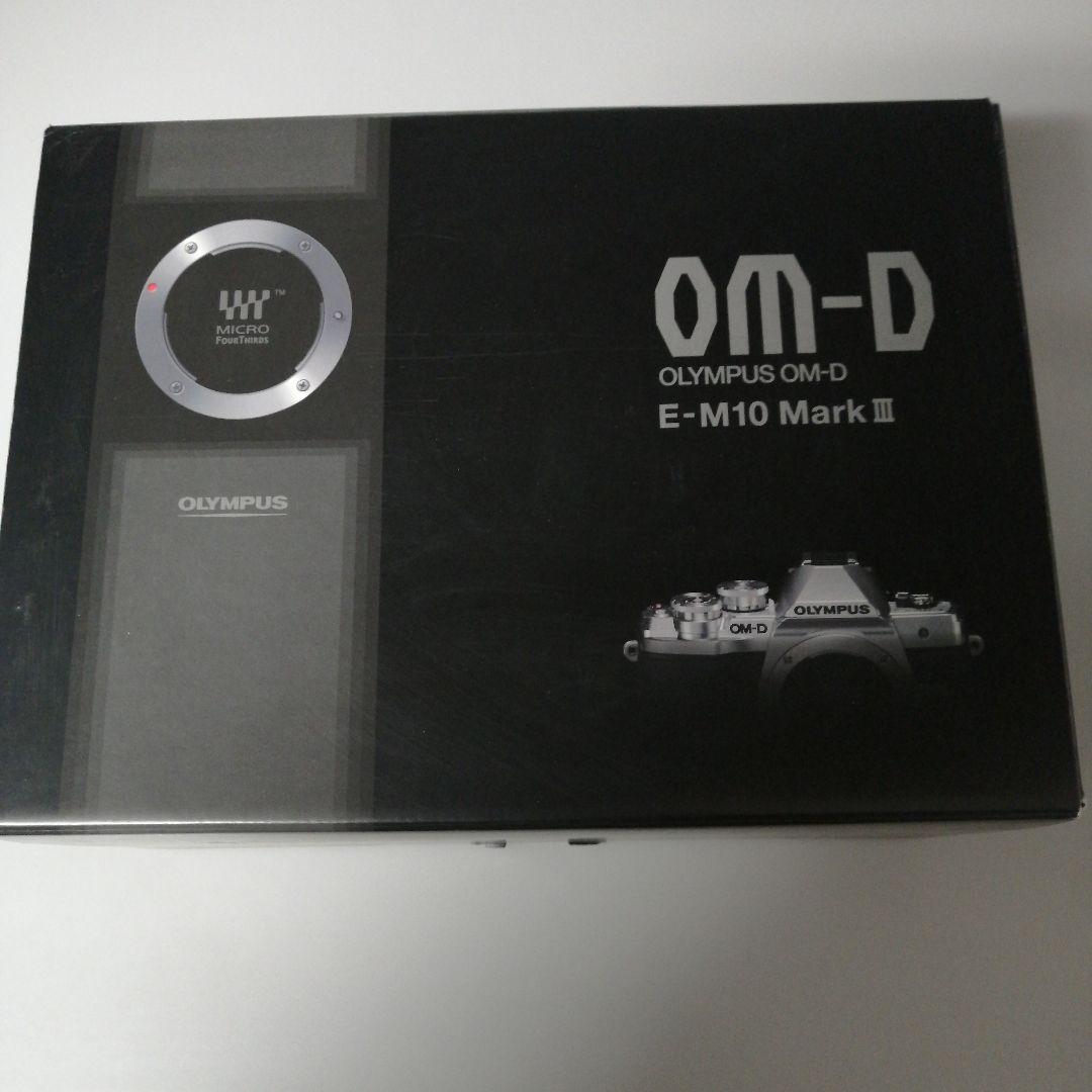 【美品】OLYMPUS E-M10 MarkIII ダブルズームレンズキット