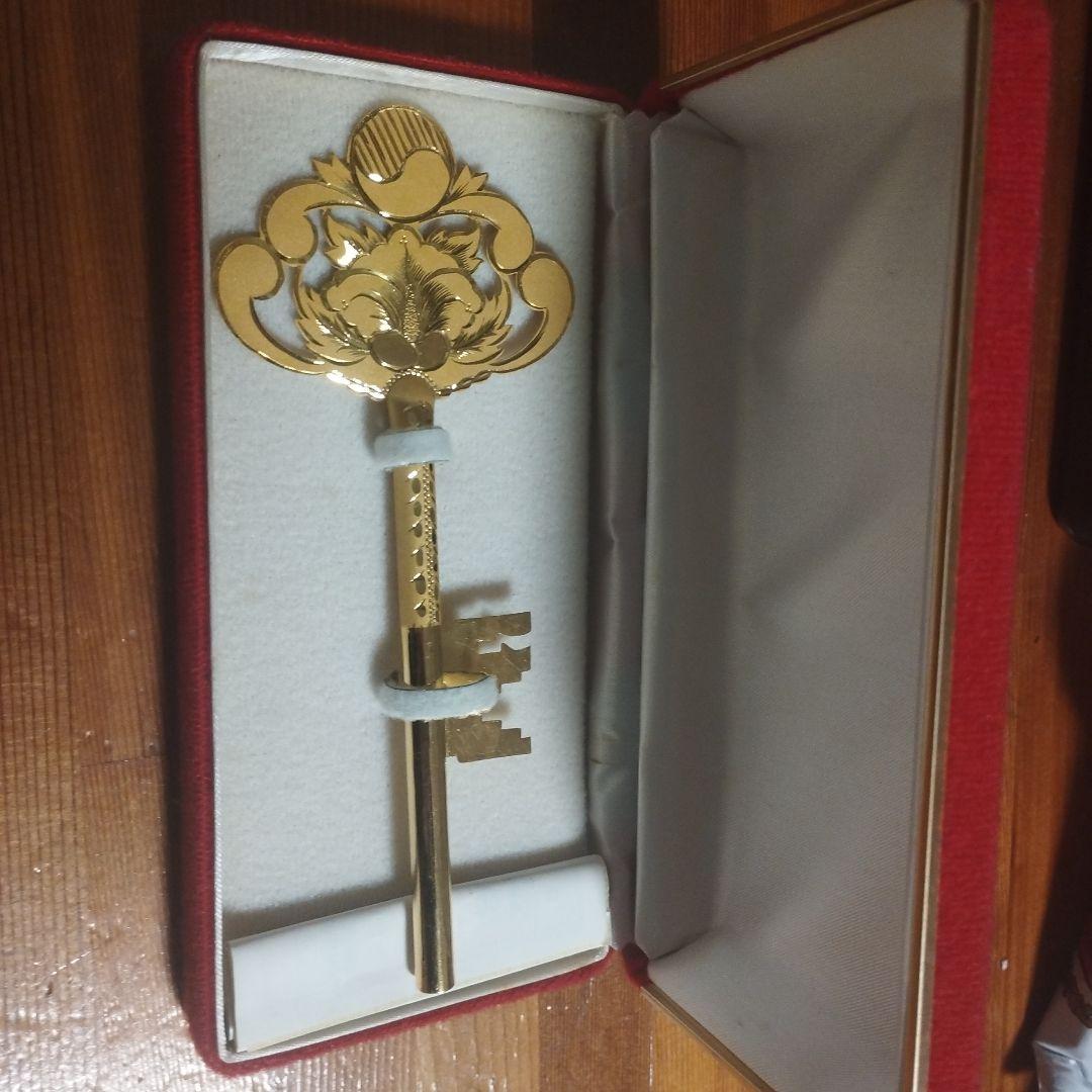 卯*月様 金の鍵