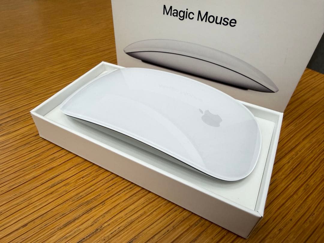 Apple Magic Mouse 2 MLA02J/A 箱付き・ケーブル付き