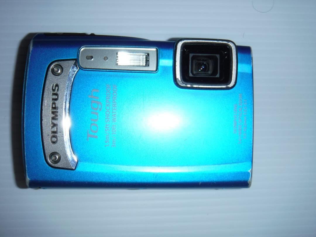 Olympus Tough TG-320 14メガ 防水耐衝撃 すぐに使える！