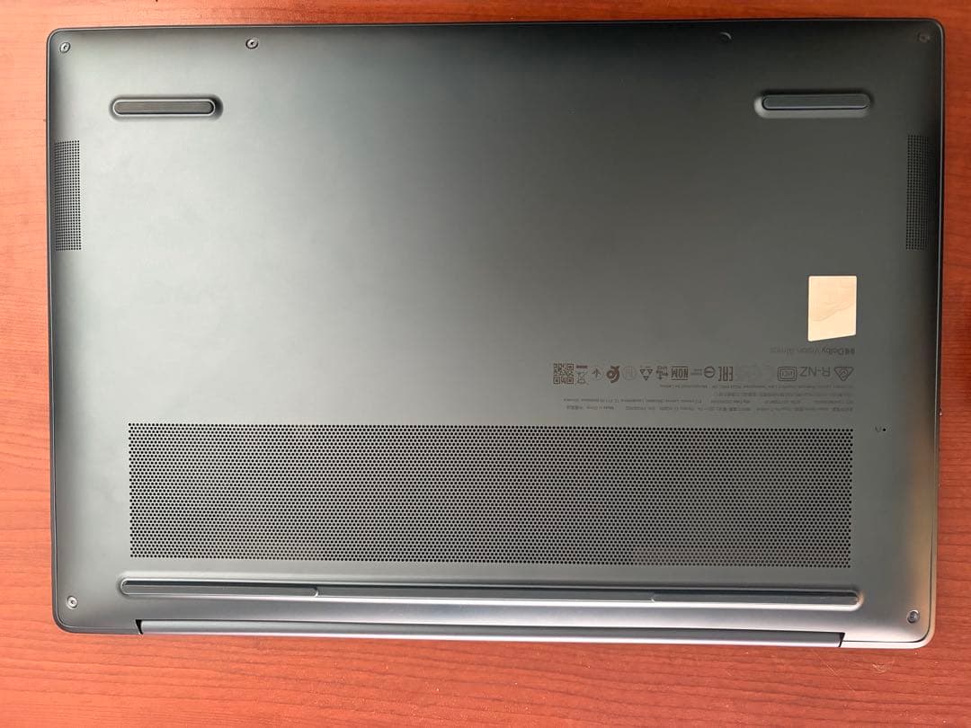 Lenovo yoga pro 7i gen 8 rtx3050（6GB）