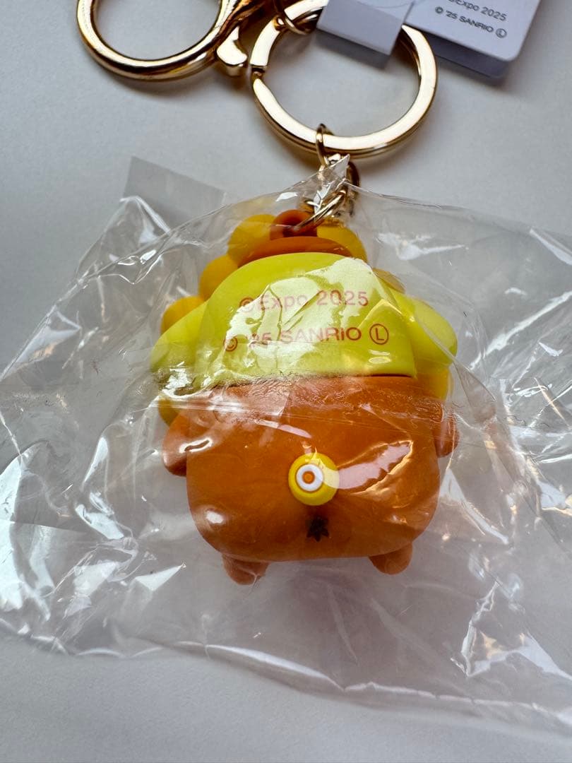 2個セット　万博サンリオミャクミャク推し色立体キーホルダー ポムポムプリン