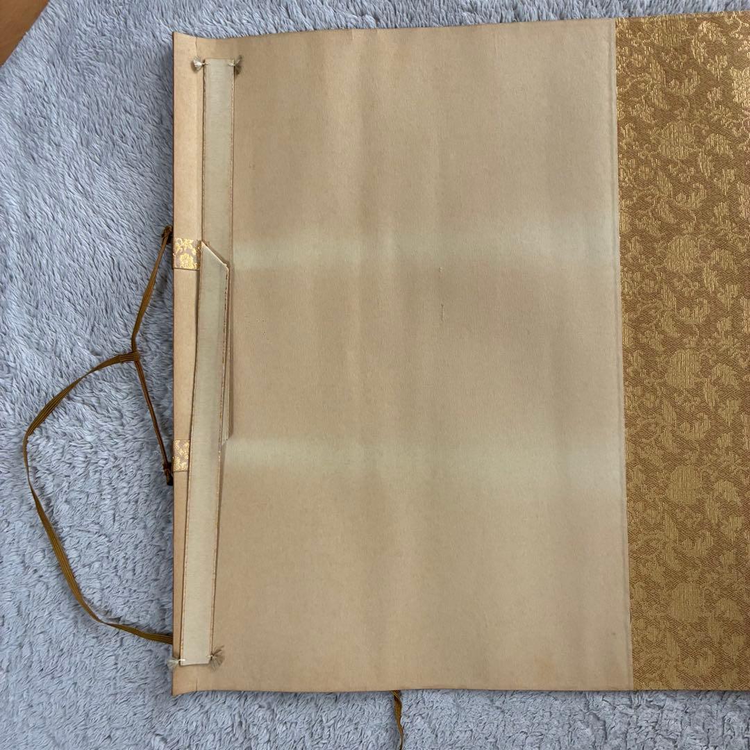 掛軸　一成作　水墨画　共箱　落款有　昭和の作品