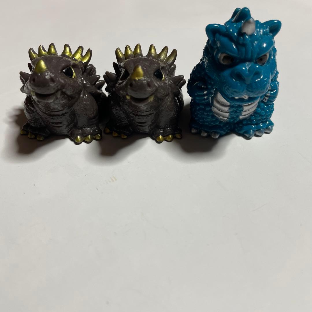 ゴジラ指人形セット　30体