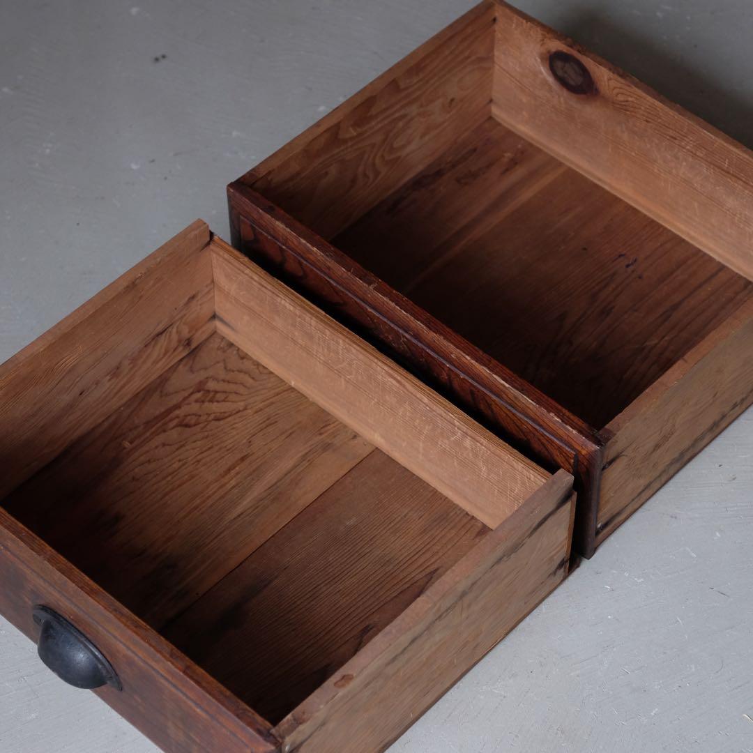 栓材＋杉材 2段重ね 2杯抽斗付ガラス戸棚　水屋箪笥 食器棚 キャビネット 収納