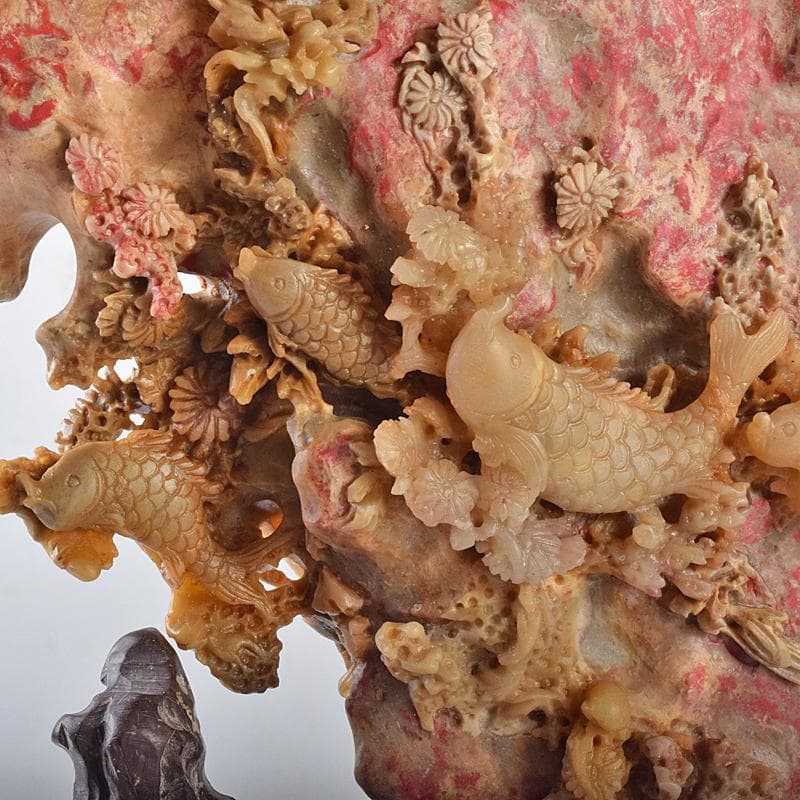 中国　玉石昌化鶏血石　魚蟹海老花刻　置物　床飾　約6㎏　F　R7946B