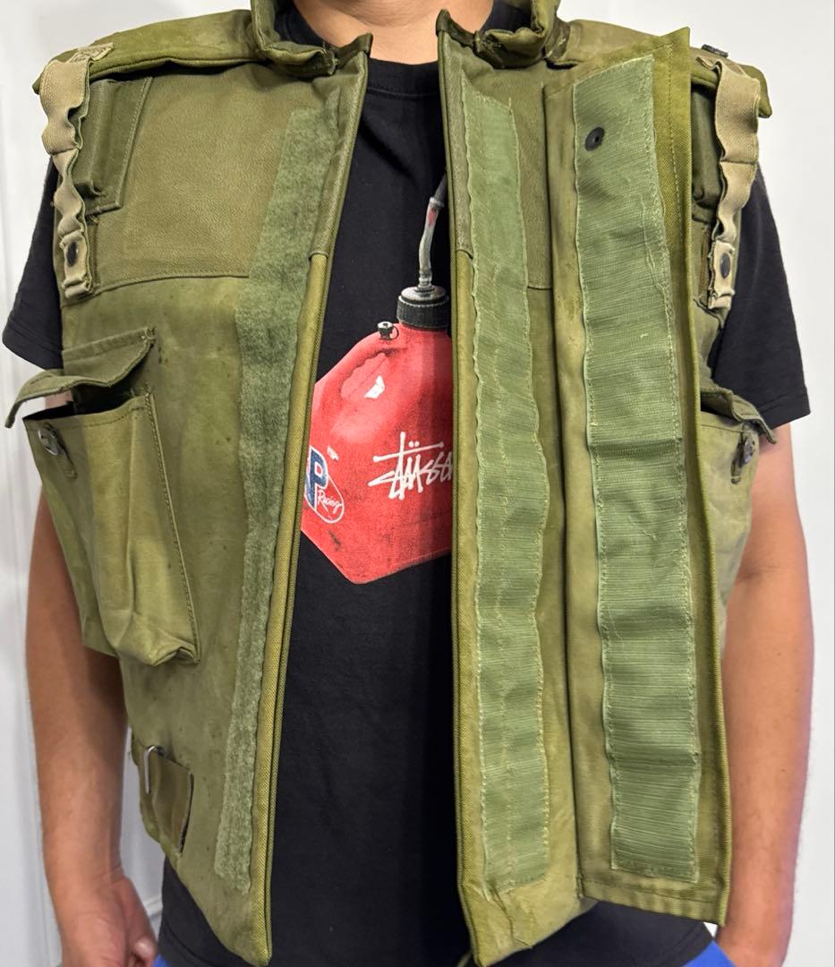 実物　軍払い下げ品　ボディーアーマー　フラグメンテーションベスト　サイズL