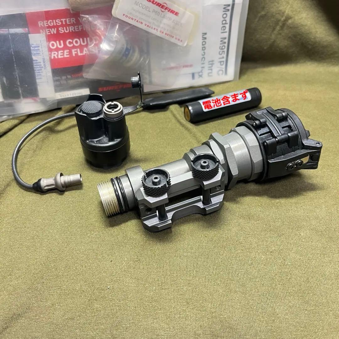 【実物•純正LED】 Surefire M951 Kit02 Tac Light