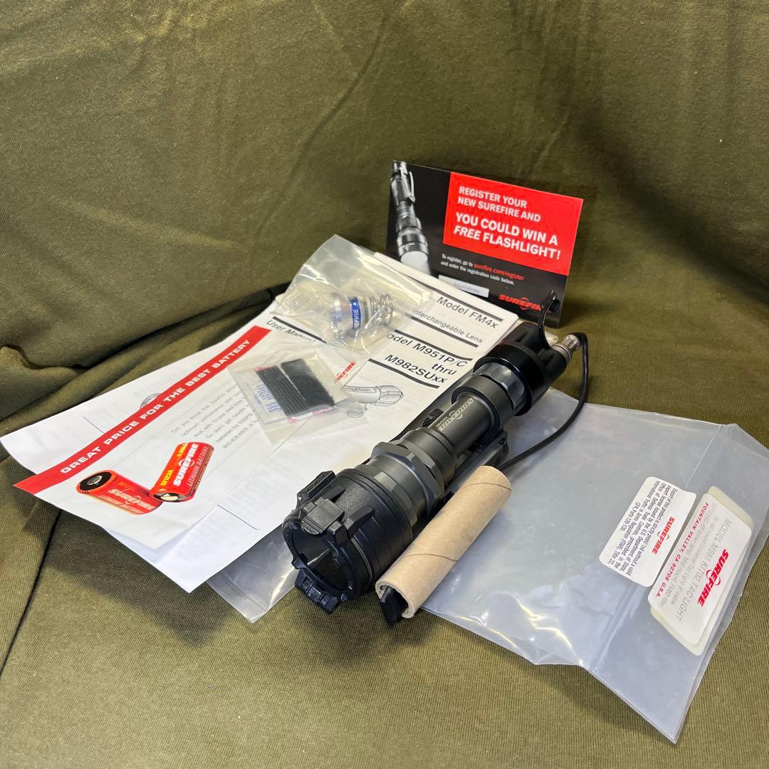 【実物•純正LED】 Surefire M951 Kit02 Tac Light