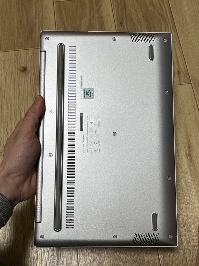 MacBook本体 ASUS VivoBook S13 S330