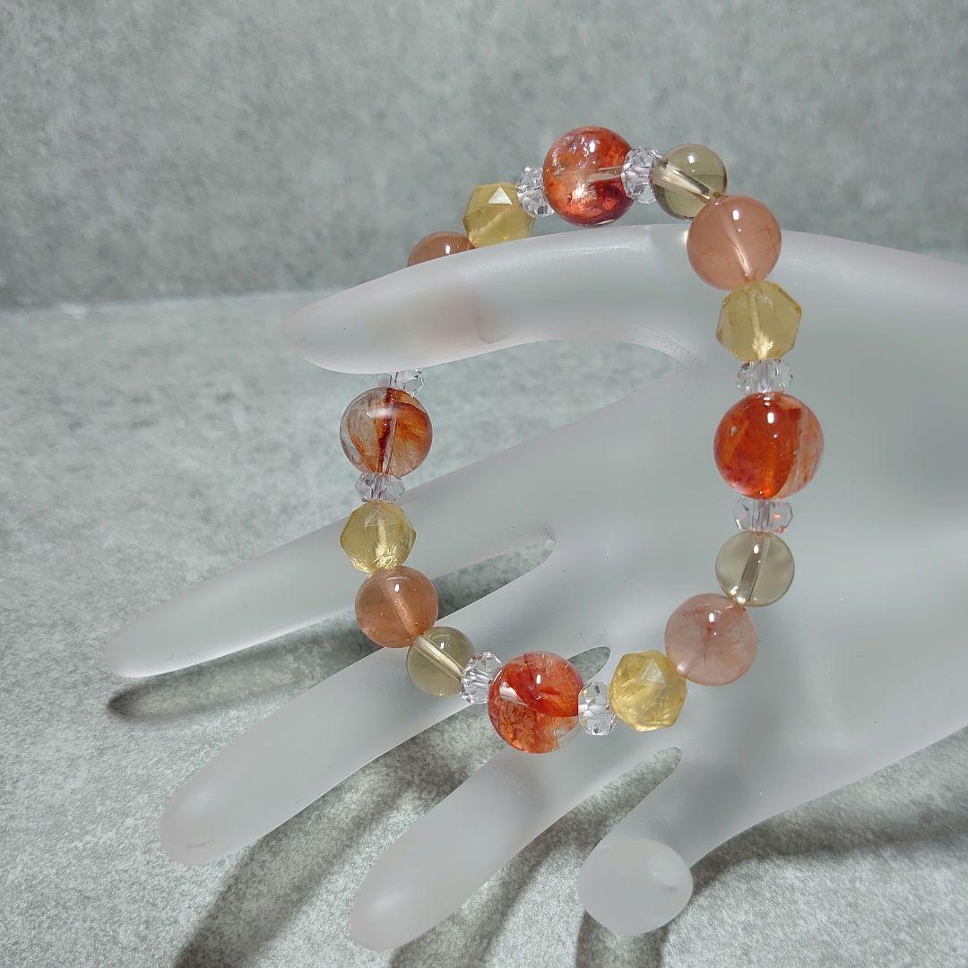 天然石ブレス　金魚水晶、ラビットトヘアールチルクォーツ、オレンジカラーのブレス