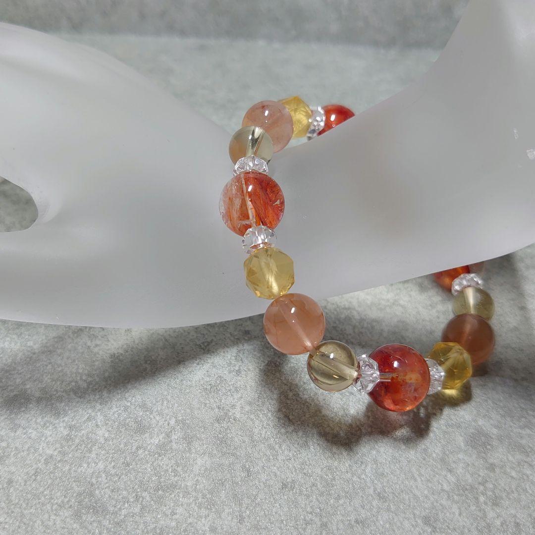 天然石ブレス　金魚水晶、ラビットトヘアールチルクォーツ、オレンジカラーのブレス