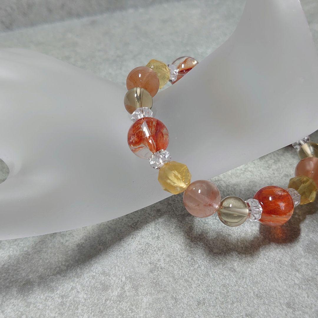 天然石ブレス　金魚水晶、ラビットトヘアールチルクォーツ、オレンジカラーのブレス