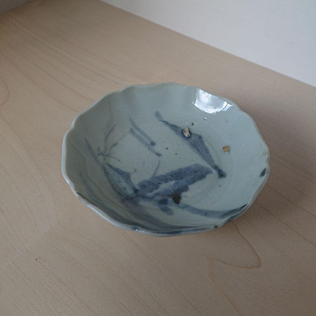 切込焼　輪花皿　染付山水図