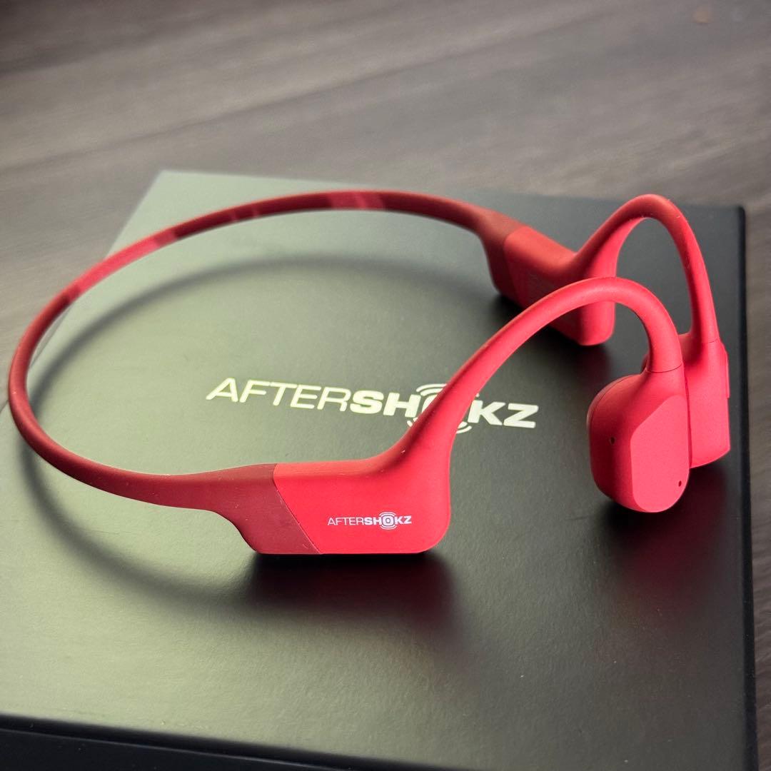 AFTERSHOKZ AEROPEX 骨伝導イヤホン Solar Red