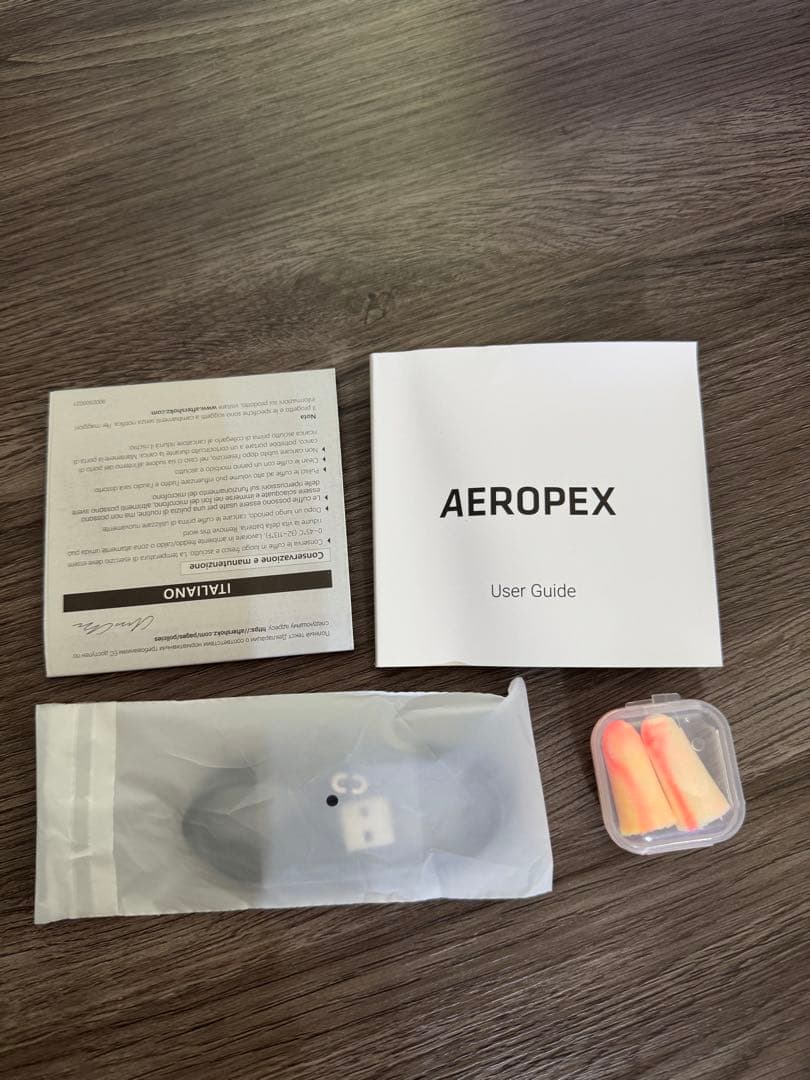 AFTERSHOKZ AEROPEX 骨伝導イヤホン Solar Red