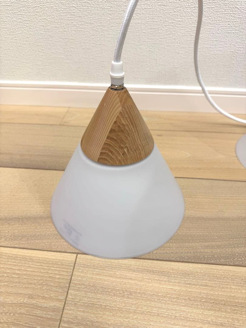 ペンダントライト ガラス 木材 LED電球付き 北欧