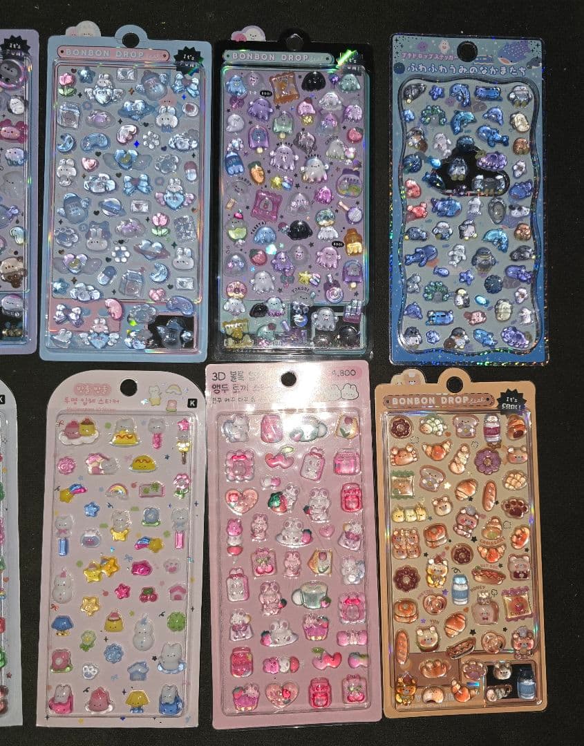 キャラクターシール ボンボンドロップ含め17枚　韓国で購入した新品。最終金額。