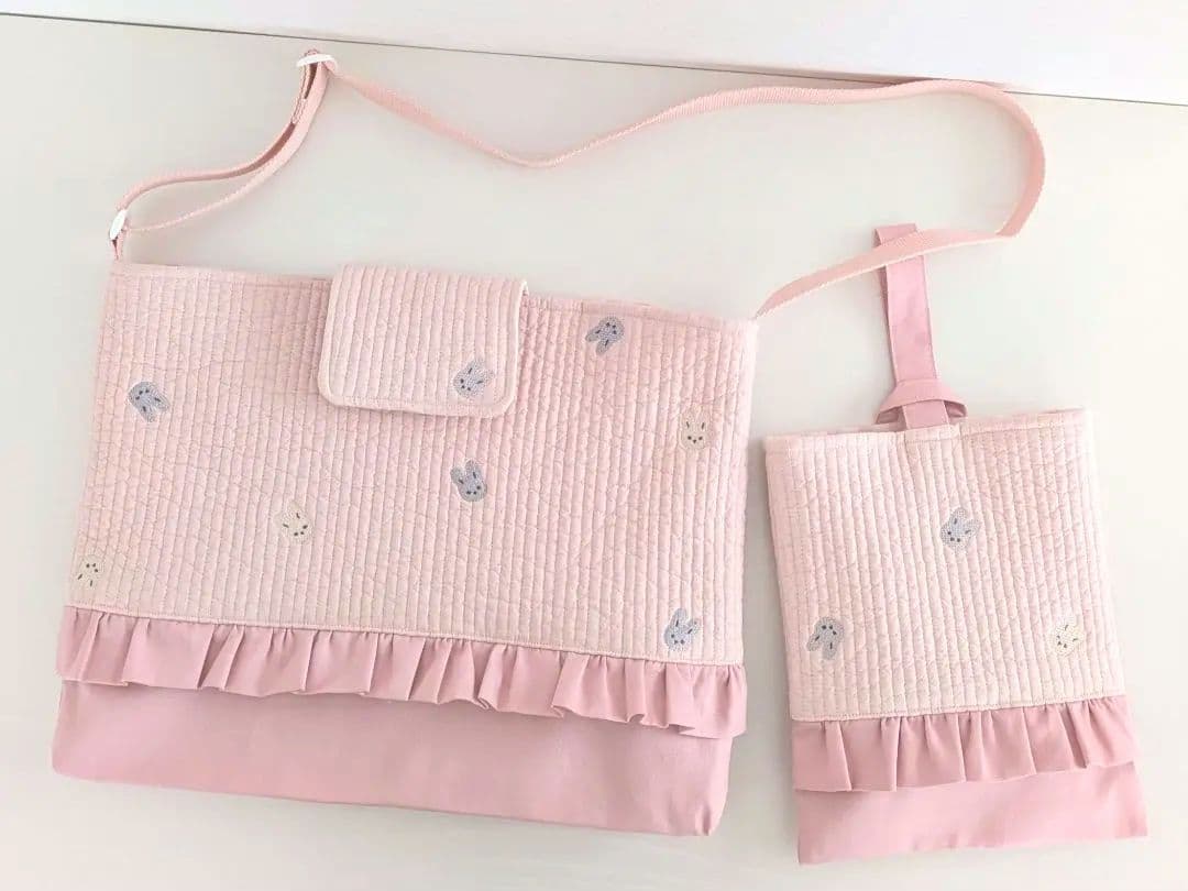 ハンドメイド　入園入学セット　うさぎ刺繍ヌビ　レッスンバック　上履き袋