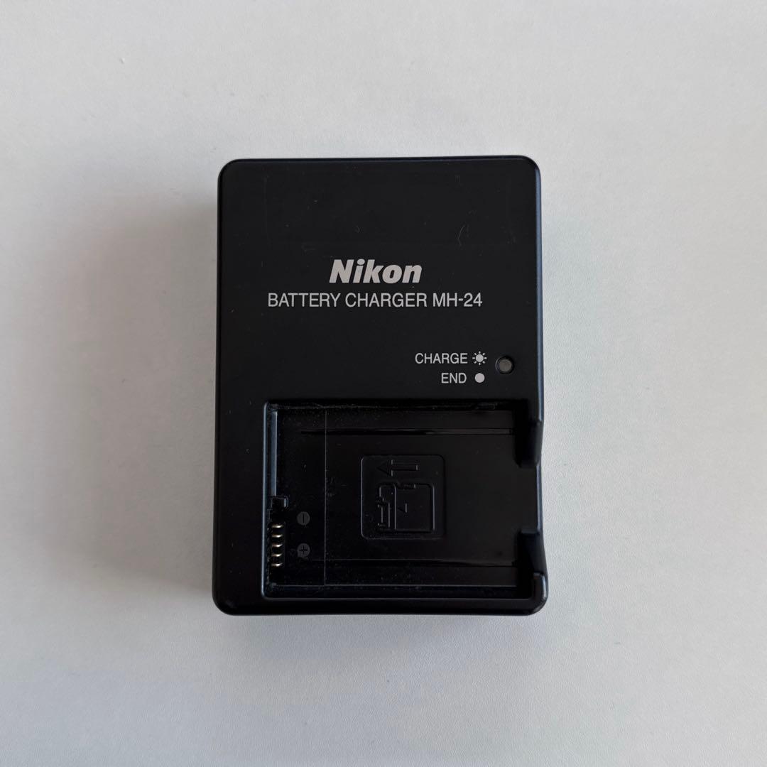 Nikon D5200 バッテリー無しのためジャンク品➕レンズ2種