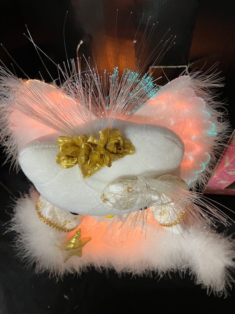 サンリオ　ハローキティ　ファイバーライト付き　ぬいぐるみ　B2257