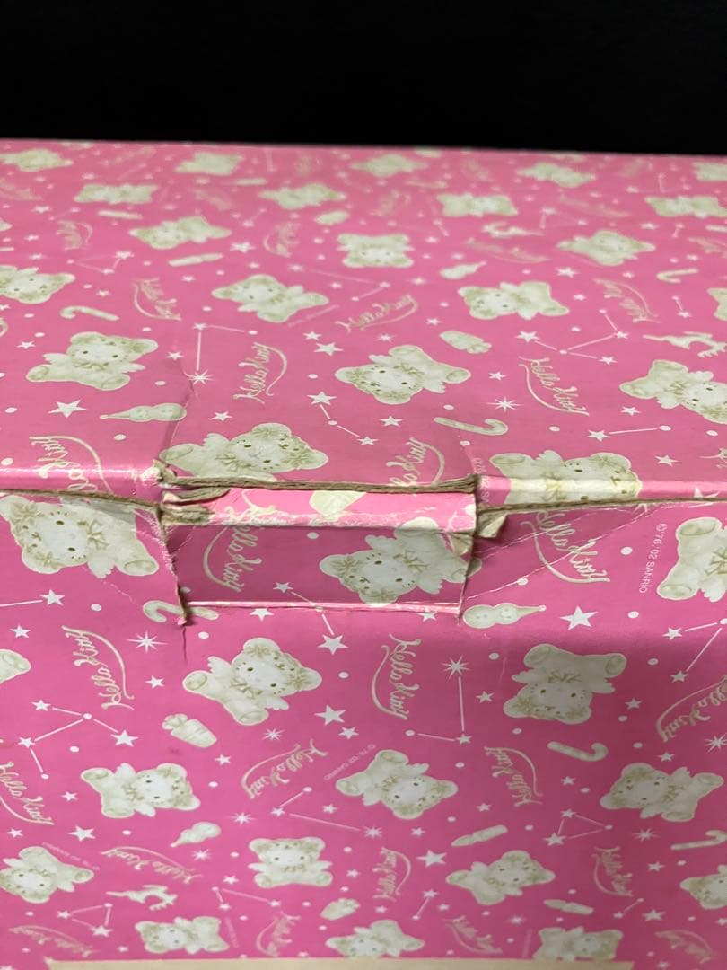 サンリオ　ハローキティ　ファイバーライト付き　ぬいぐるみ　B2257