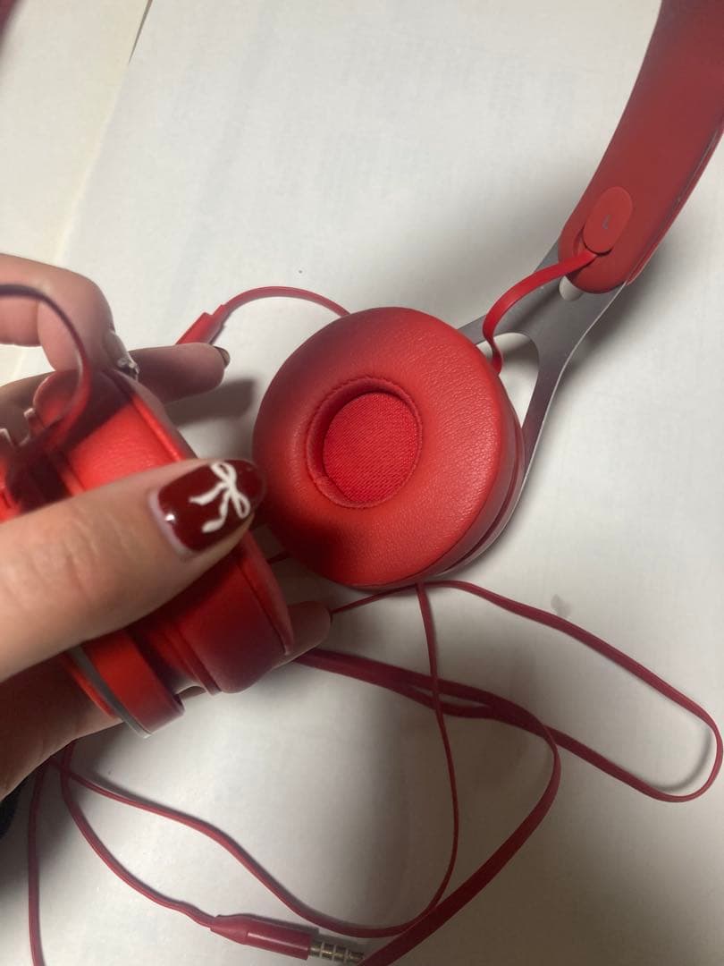 Beats 有線ヘッドホン　赤　箱付き