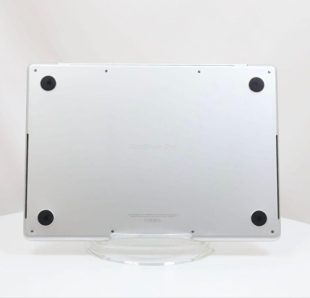 Macbook Pro 2021 14インチ Windows 11 Pro