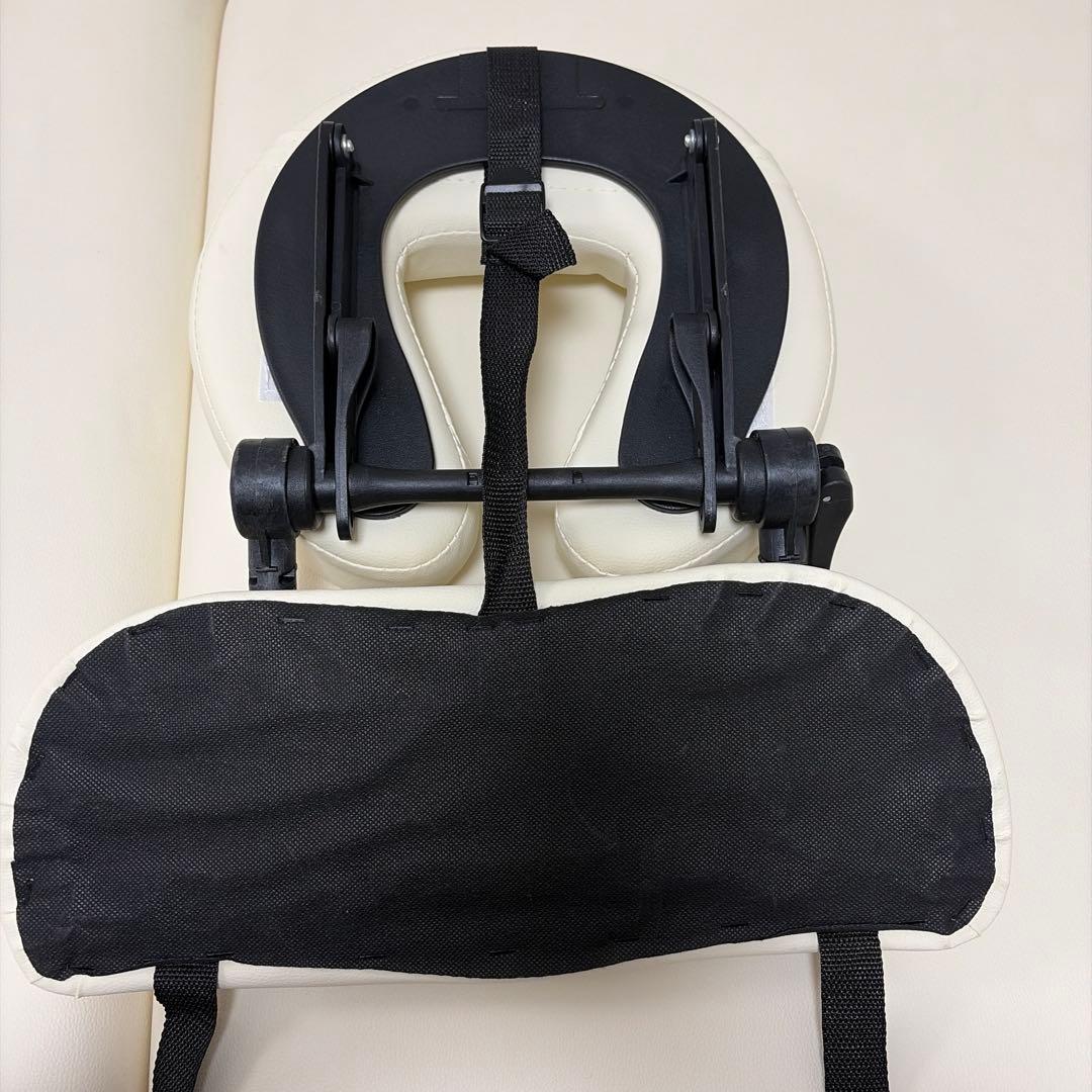 【大阪府引き取り】マッサージベッド　折りたたみ施術ベッド　セブンビューティー