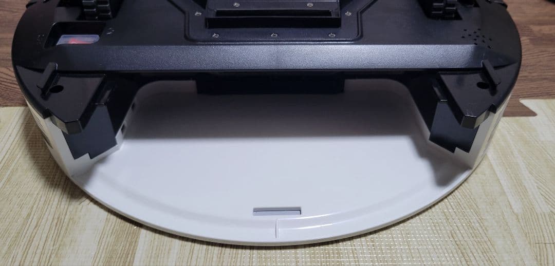 eufy Robovac G10 Hybrid 本体と付属品