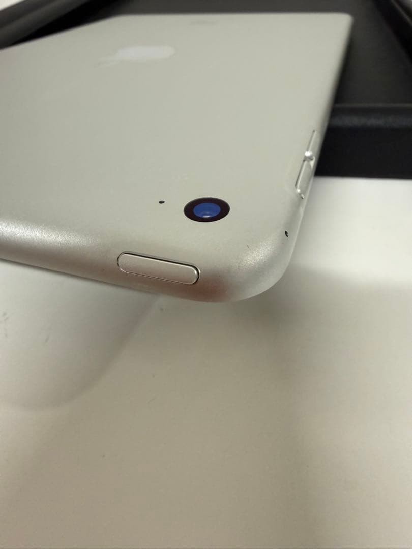 Apple iPad mini4 A1538 128GB スペースグレー