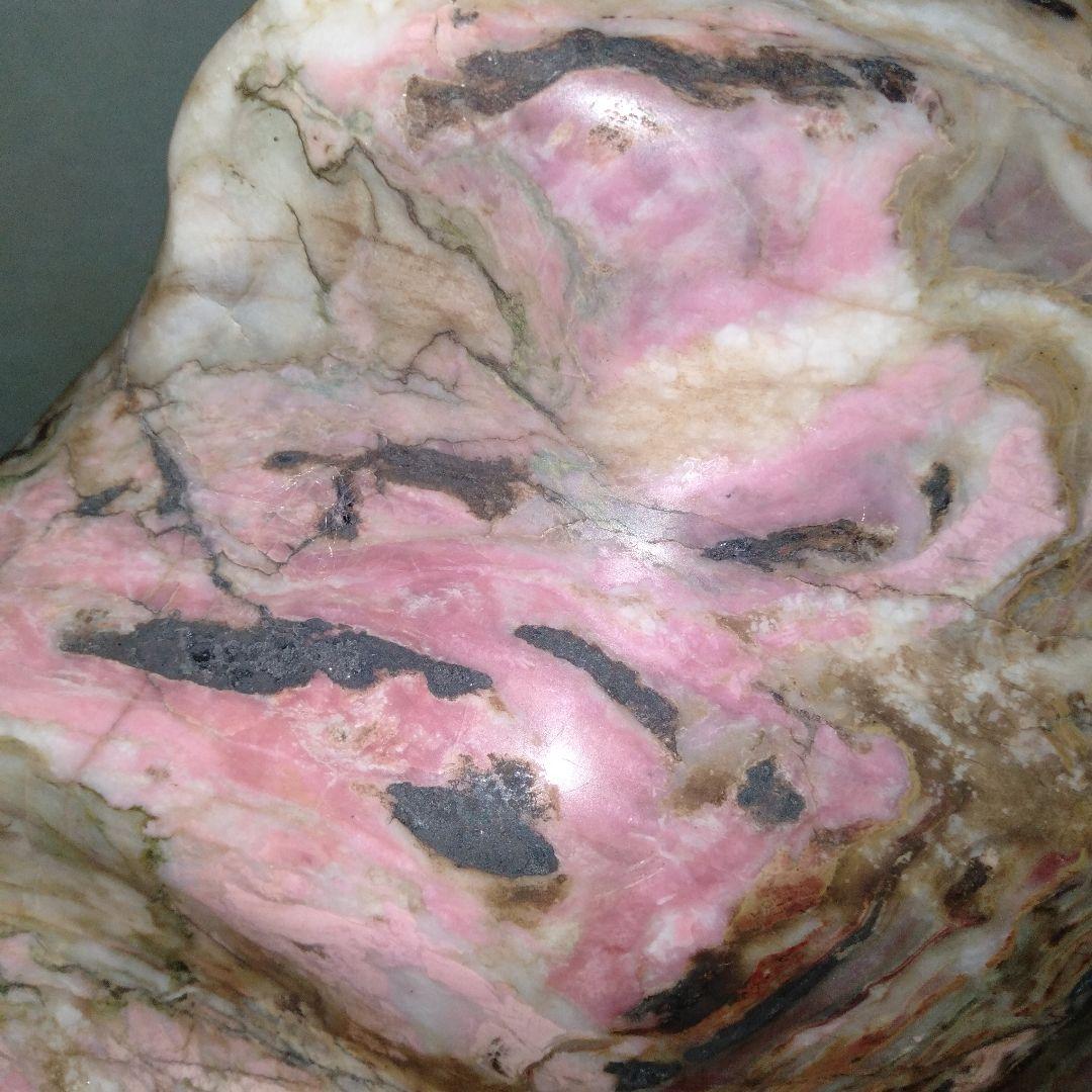 大型バラ輝石　ロードナイト　インカローズ　鉱物　原石　台付き１個