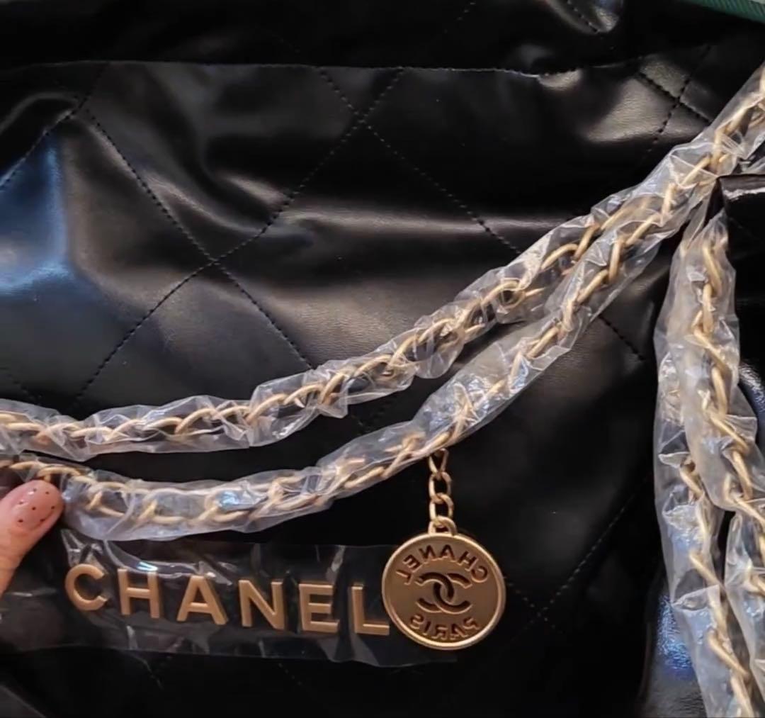 【即購入不可】CHANEL ショルダーバッグ 【期間限定価格】