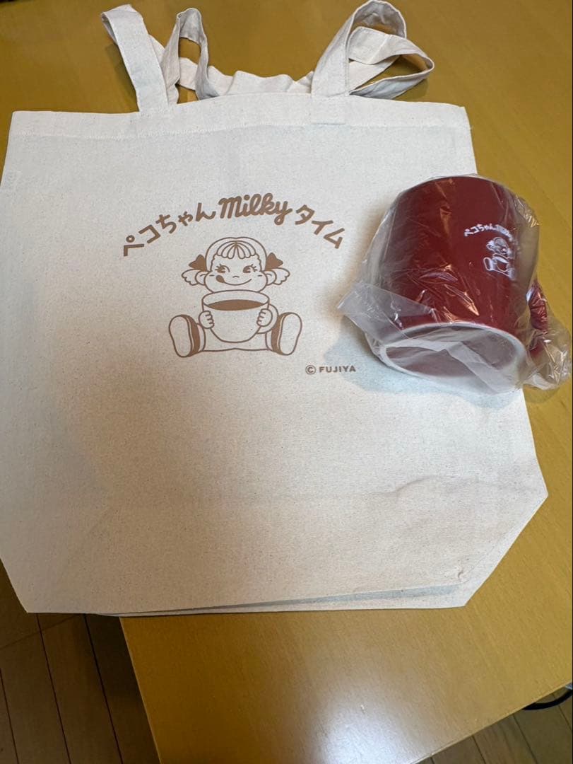 卓上ペコちゃん人形（ブラウン） マグカップ トートバッグ ステッカーセット